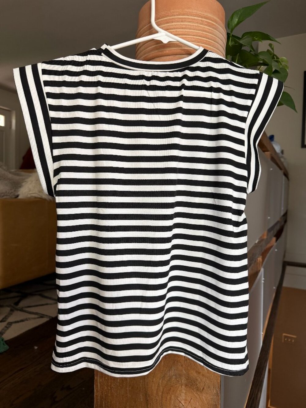 Cap-sleeved Striped Top - Size L
